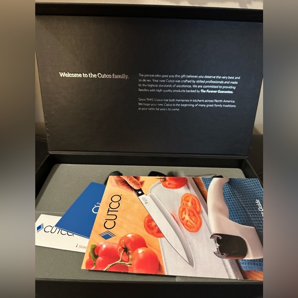 Cutco Wine & Cheese Knife Set in Gift Box New In Box - Picture 2 of 5